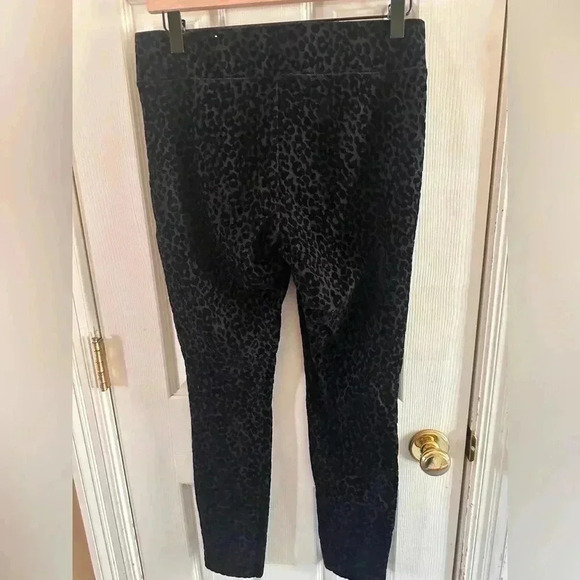 Old Navy Black Leopard Print Pants - Picture 3 of 6